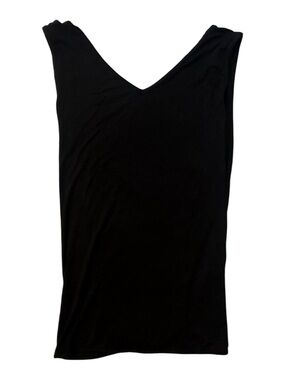 Classic Black V-Neck Women’s Tank Top cross back Yogaz